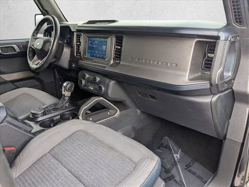 Used 2022 Ford Bronco Outer Banks image 19