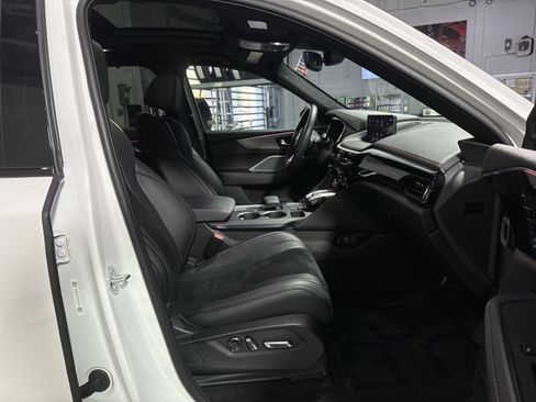 Used 2024 Acura MDX A-Spec AWD/4WD image 28