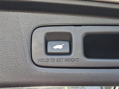 Certified 2023 Honda CR-V EX-L image 30