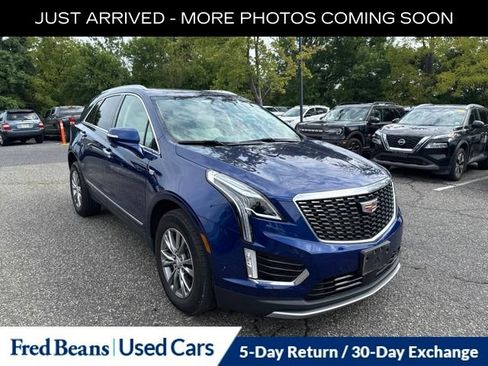 Used 2023 Cadillac XT5 Premium Luxury w/ Technology Package AWD/4WD image 1