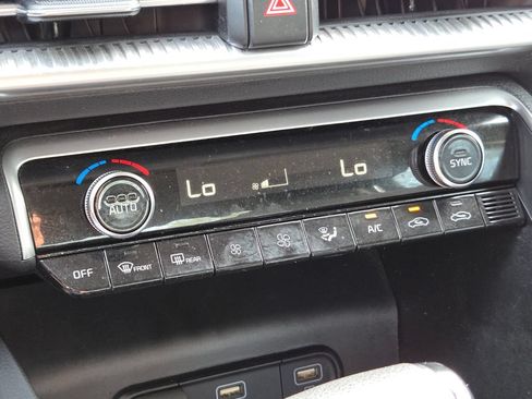 Used 2021 Kia K5 LXS FWD image 34
