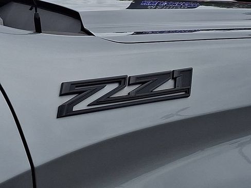 Used 2023 Chevrolet Silverado 1500 LTZ w/ Z71 Off-Road Package AWD/4WD image 29