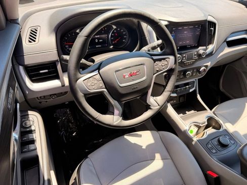 Used 2024 GMC Terrain SLT FWD image 21