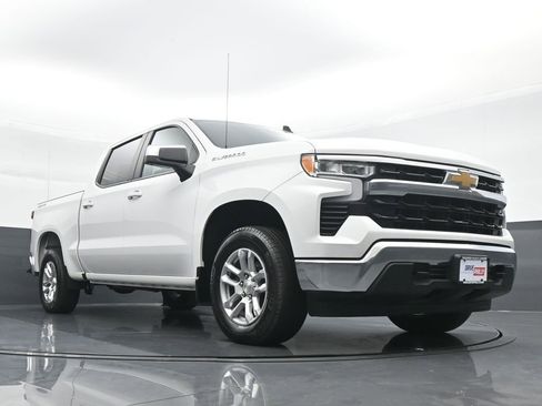 Used 2023 Chevrolet Silverado 1500 LT image 24