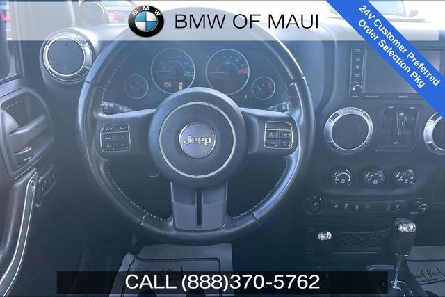 Used 2012 Jeep Wrangler Unlimited Rubicon AWD/4WD image 5