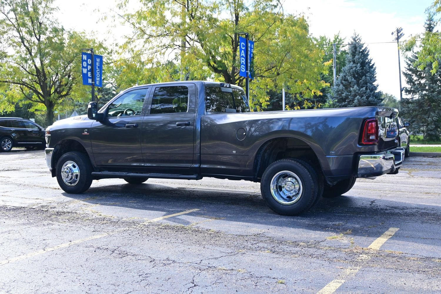 New 2027 RAM 3500 Tradesman AWD/4WD image 9
