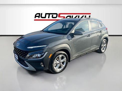 Used 2023 Hyundai Kona SEL w/ Cargo Package AWD/4WD image 3