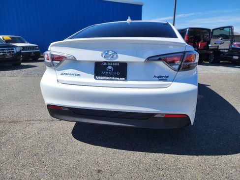 Used 2017 Hyundai Sonata Limited FWD image 7