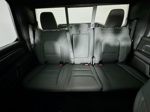 New 2026 RAM 1500 Big Horn AWD/4WD image 10