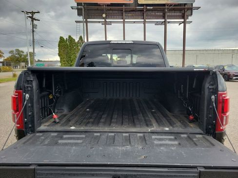 Used 2018 Ford F150 Raptor w/ Equipment Group 802A Luxury image 7