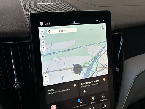 New 2026 Volvo XC60 T8 Ultra w/ Protection Package Premier AWD/4WD image 18