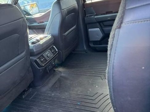 Used 2021 Ford F150 Lariat w/ Equipment Group 502A High AWD/4WD image 12