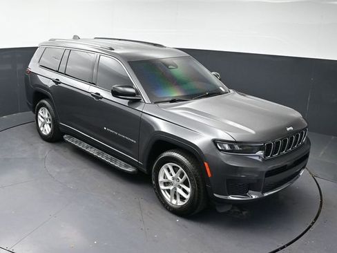 Used 2023 Jeep Grand Cherokee L Laredo w/ Luxury Tech Group I AWD/4WD image 28