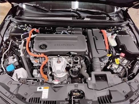 Used 2024 Honda Accord Sport image 7