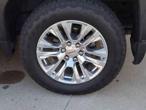 Used 2024 GMC Sierra 1500 Denali w/ Technology Package AWD/4WD image 31