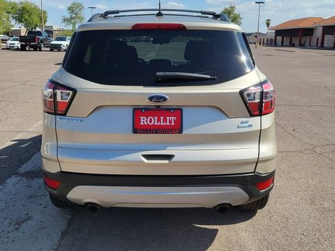 Used 2017 Ford Escape SE w/ Equipment Group 201A AWD/4WD image 10