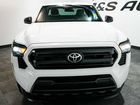 Used 2025 Toyota Tacoma SR RWD image 6
