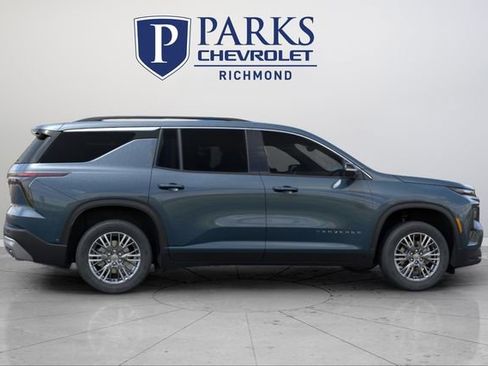 New 2026 Chevrolet Traverse LT w/ Driver Confidence Package image 5