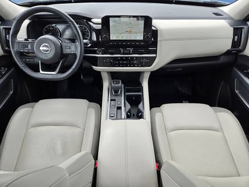 Used 2024 Nissan Pathfinder SL w/ Cargo Package FWD image 20