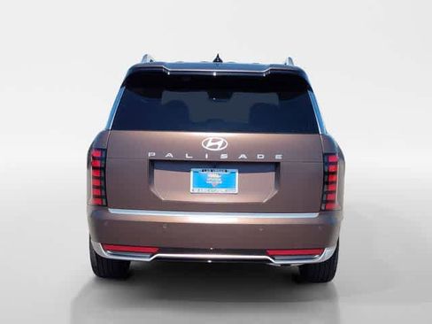 New 2026 Hyundai Palisade Calligraphy FWD image 4