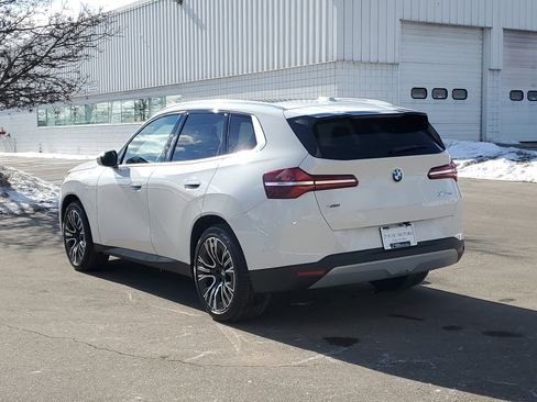 New 2026 BMW X3 xDrive30 w/ Premium Package image 2
