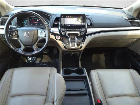 Used 2024 Honda Odyssey Touring image 17