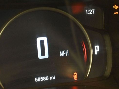 Used 2021 Dodge Durango R/T w/ Technology Group image 3