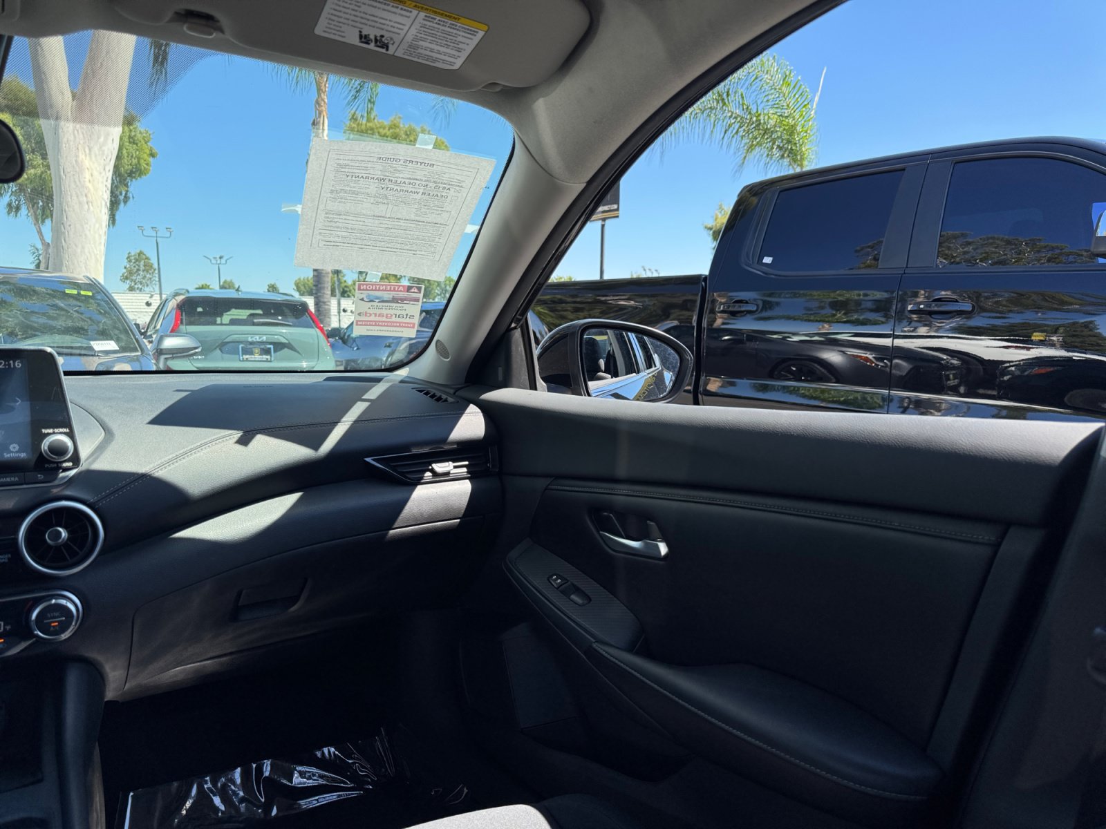 Used 2022 Nissan Sentra SV w/ All-Weather Package FWD image 22