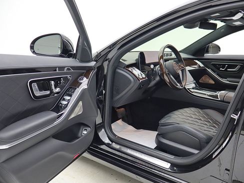 Used 2023 Mercedes-Benz S 580 4MATIC Sedan image 38