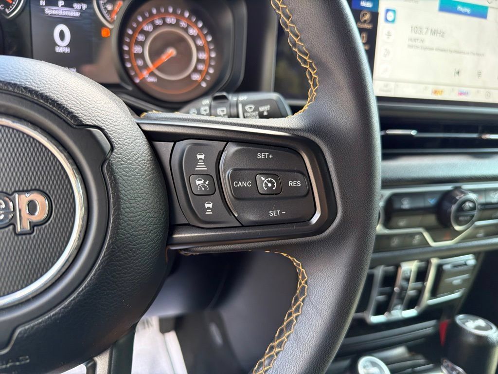 Used 2024 Jeep Wrangler Unlimited Sport AWD/4WD image 20