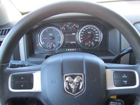 Used 2011 RAM 2500 ST w/ ST Popular Equipment Group AWD/4WD image 10