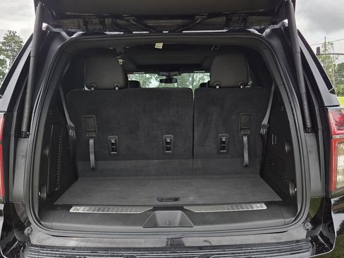 Used 2021 Chevrolet Tahoe Z71 AWD/4WD image 26