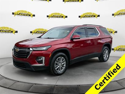 Used 2023 Chevrolet Traverse LT