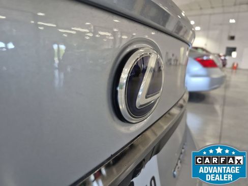 Used 2022 Lexus ES 300h F Sport FWD image 38
