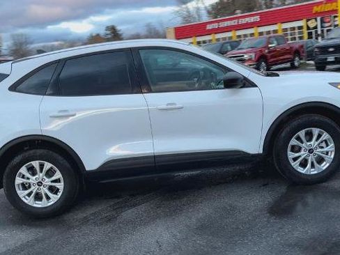 Certified 2025 Ford Escape Active image 4