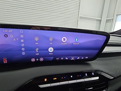 New 2026 Buick Enclave Preferred w/ Power Package image 16