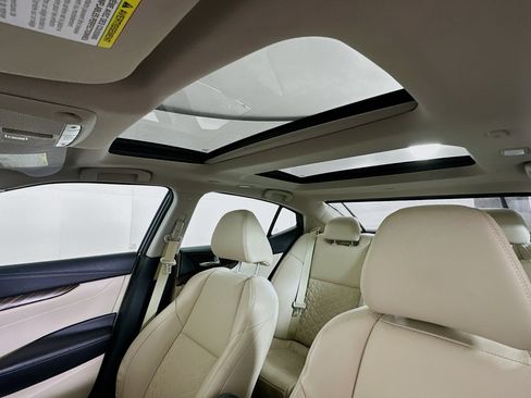 Used 2016 Nissan Maxima Platinum image 26