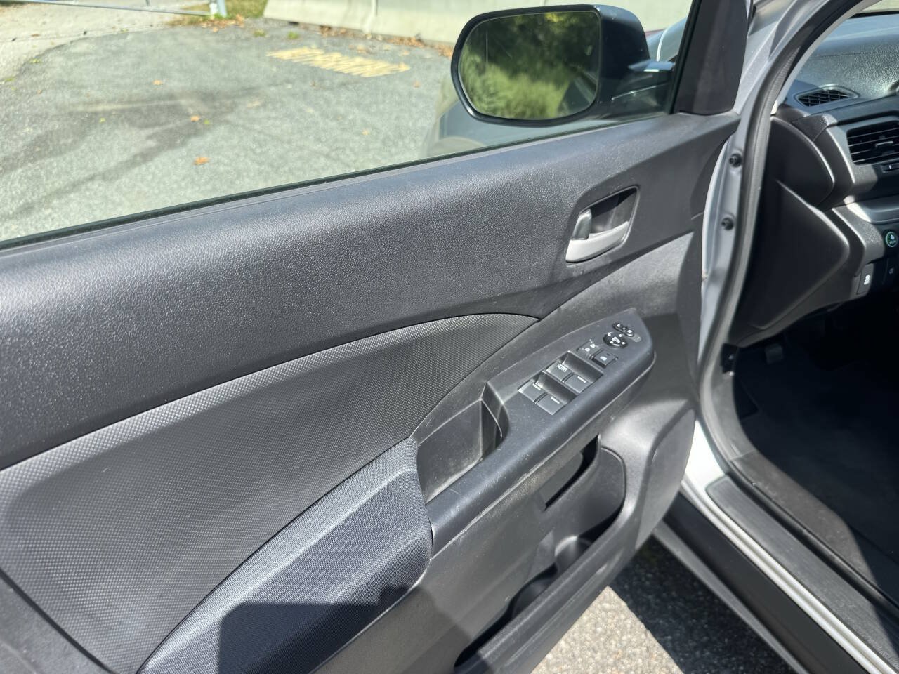 Used 2016 Honda CR-V SE image 19