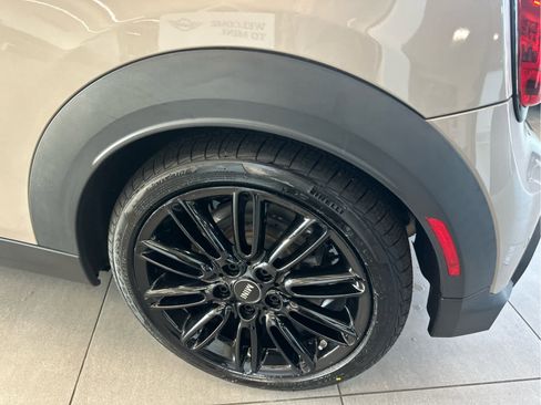 Used 2023 MINI Cooper S FWD image 19