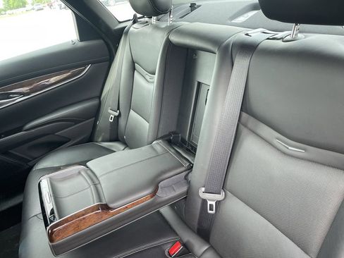 Used 2017 Cadillac XTS Luxury FWD image 21