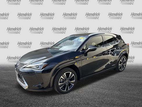 Used 2022 Lexus UX 250h w/ Premium Package image 5