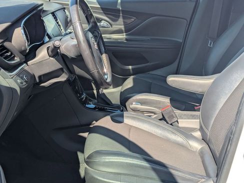 Used 2019 Buick Encore Preferred image 11