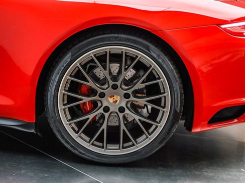 Certified 2017 Porsche 911 Targa 4S image 10