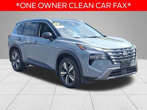 Used 2024 Nissan Rogue SL w/ SL Premium Package AWD/4WD image 3