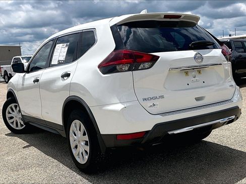 Used 2020 Nissan Rogue S AWD/4WD image 6