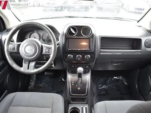 Used 2012 Jeep Compass Sport FWD image 12