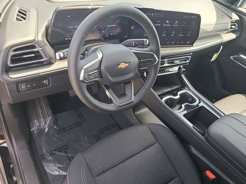 New 2026 Chevrolet Traverse LT FWD image 17