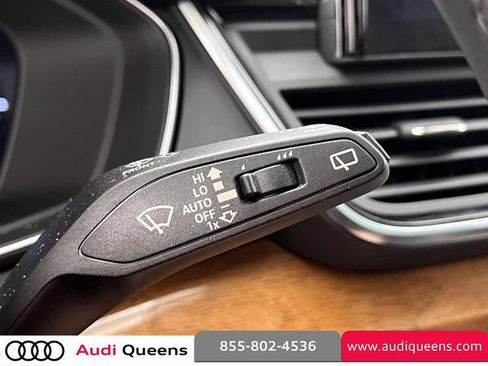 Used 2023 Audi Q5 2.0T Premium Plus w/ Premium Plus Package AWD/4WD image 24