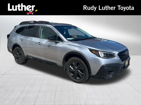 Used 2020 Subaru Outback Onyx Edition XT w/ Popular Package #2 AWD/4WD image 1