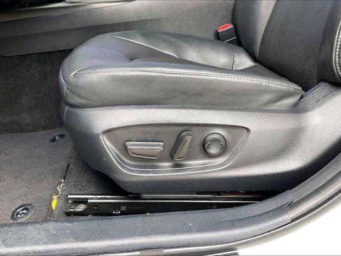 Used 2022 Toyota Camry XSE w/ Carpet Mat Package (TMS) FWD image 24